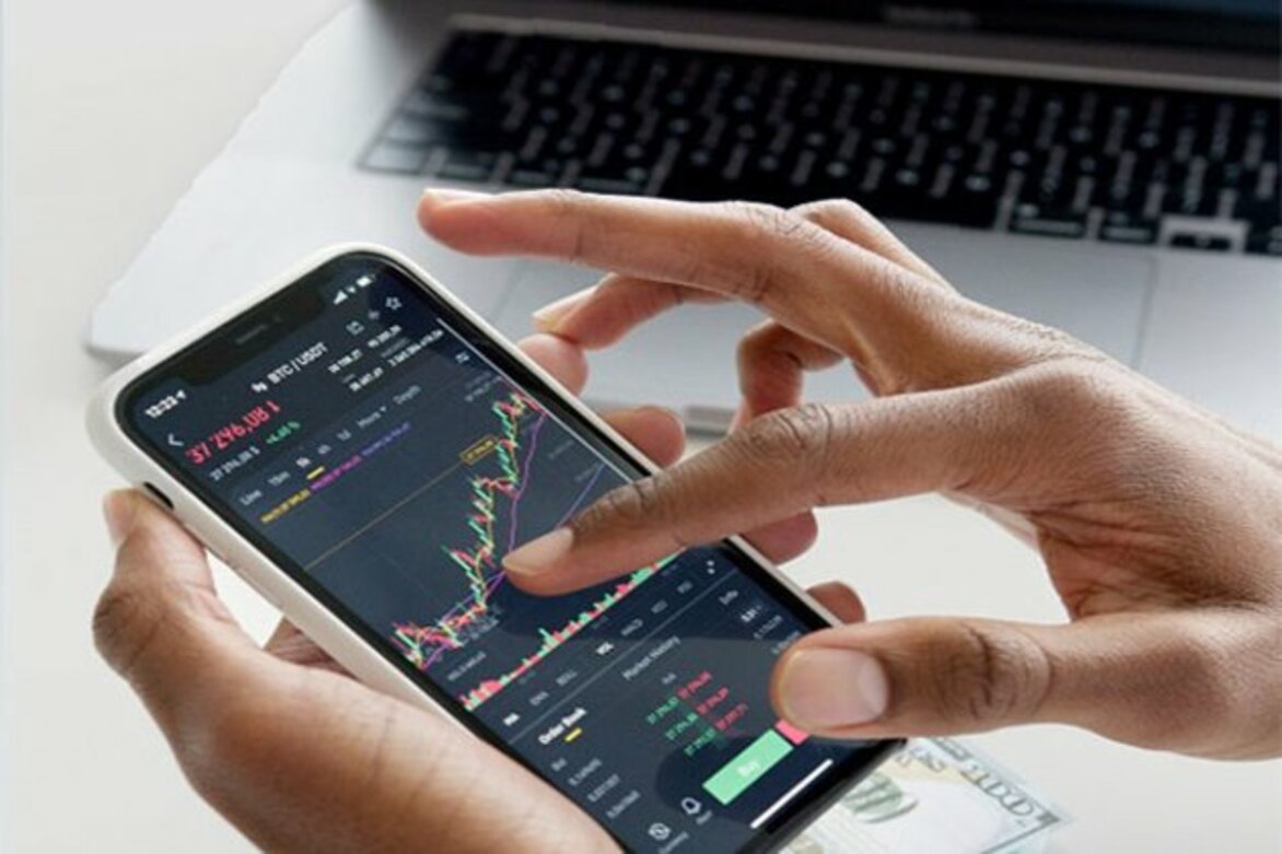 Stock market opens flat amidst technical cautions, global fluctuations