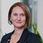 When can trustees rely on their own expertise over external advice?