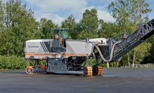 The Wirtgen W 220 large milling machine