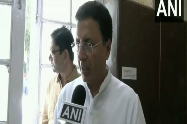 Karnataka Cabinet expansion tomorrow: Surjewala