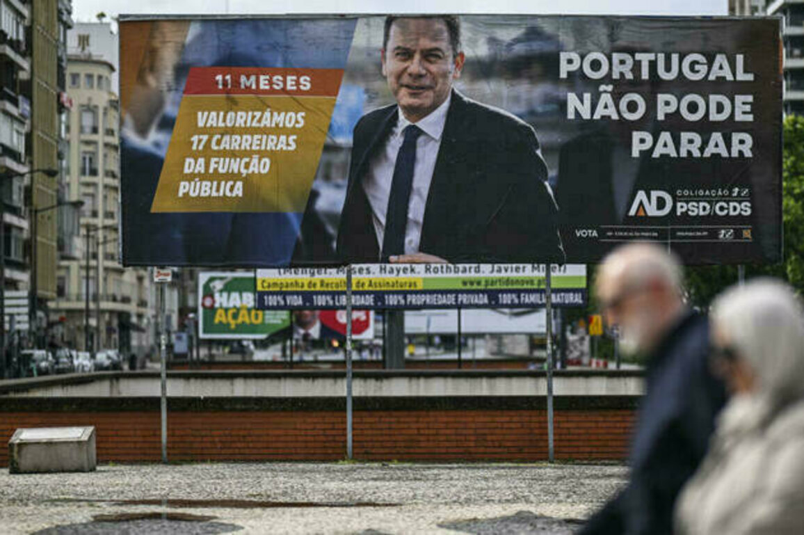 Portugual centre right party wins election, falls short of majority