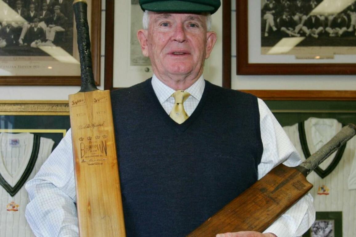 Former Australian Test batter and cricket commentator Keith Stackpole has passed away