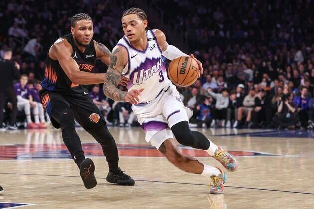Knicks open game with record 23-0 run, manhandle Jazz