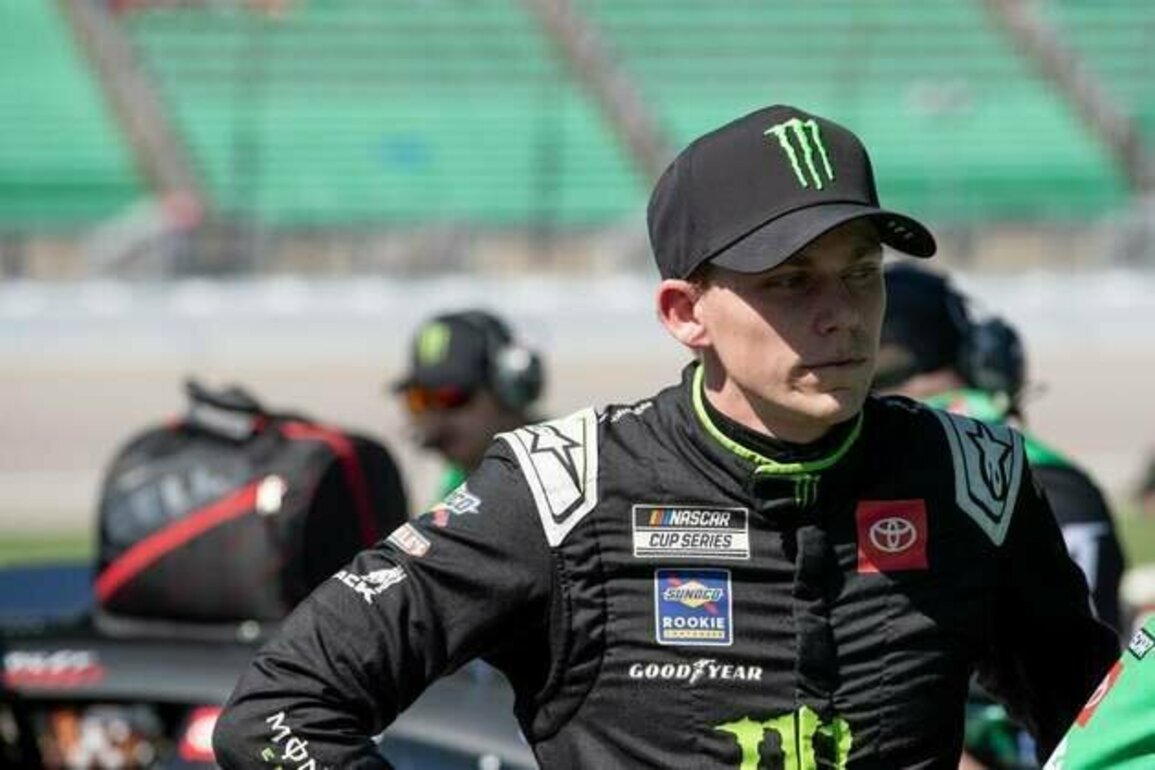 Tyler Reddick edges Shane van Gisbergen for pole at Charlotte Road Course