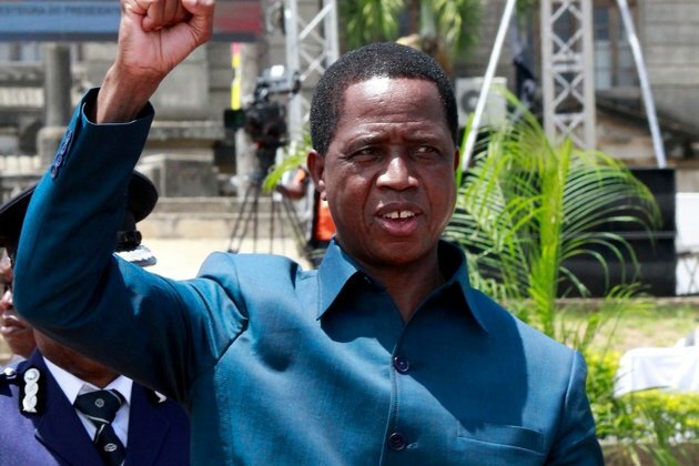 Zambia president suffers dizzy spell at public event