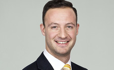 Oakley hires Kienwald on legal team