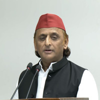 "CM should see sorry state of most prestigious hospital in Lucknow": Akhilesh Yadav slams UP govt