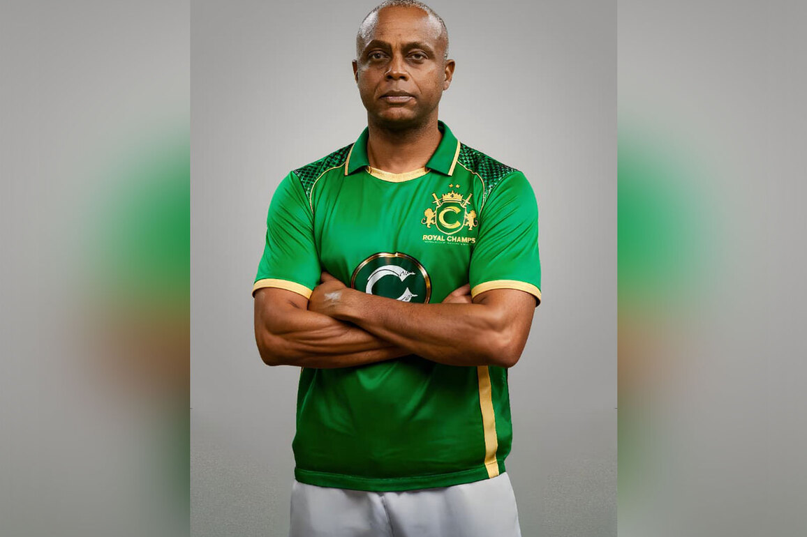 "You've got to have a good change of pace and consistency for success in this format": Royal Champs coach Courtney Walsh
