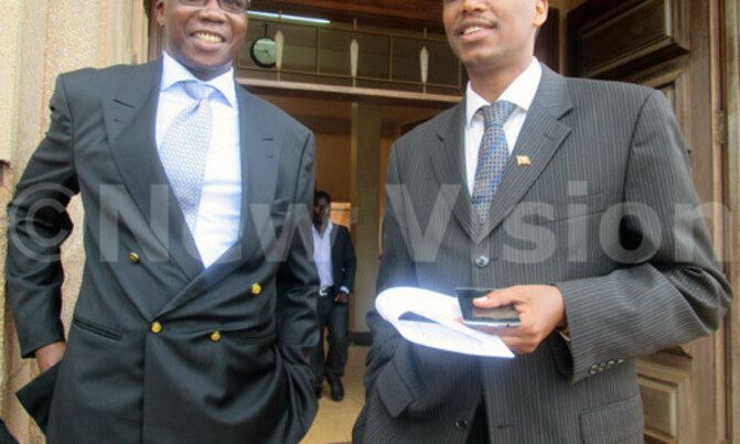 Court overturns decision to turn to analogue TV Court overturns decision to turn to analogue TV