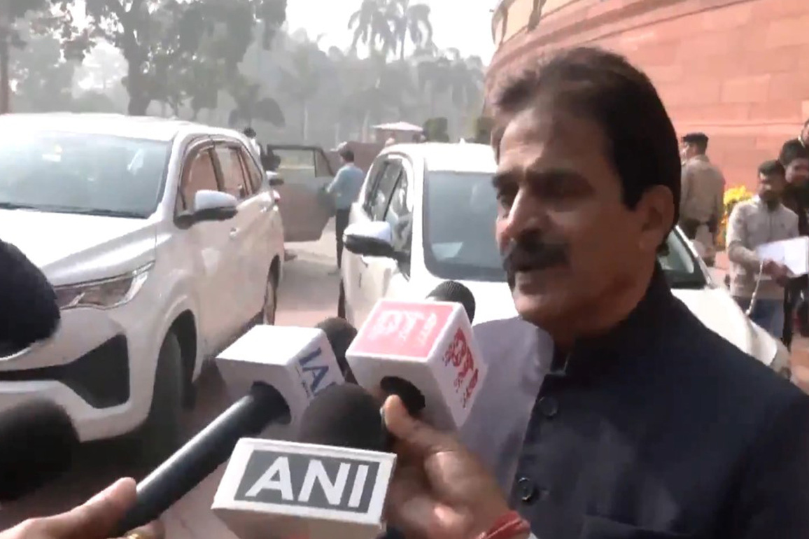 "Baseless drama...": KC Venugopal rejects BJP's demand over 'Kabar Khudegi' remarks