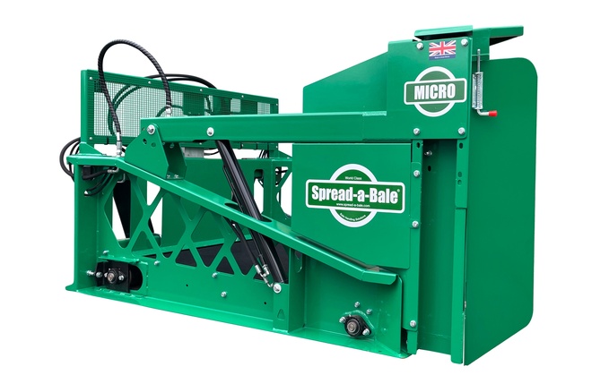 Spread-a-Bale extends its range with a micro version for compact loaders 
