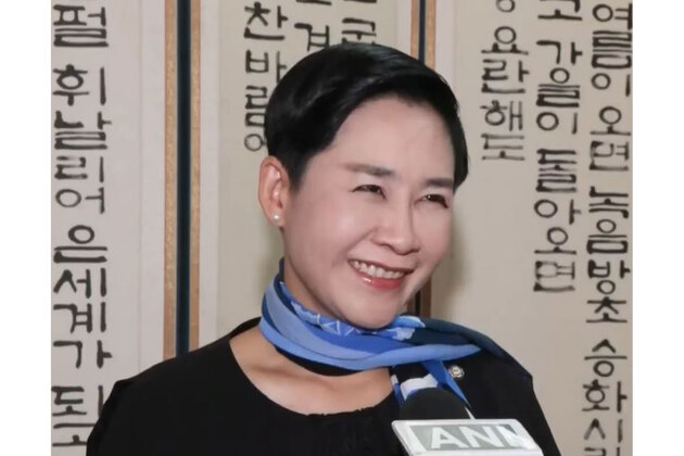 "It was heart-touching": Korean lawmaker Jaewon Kim on reception to her 'Vande Matram' performance