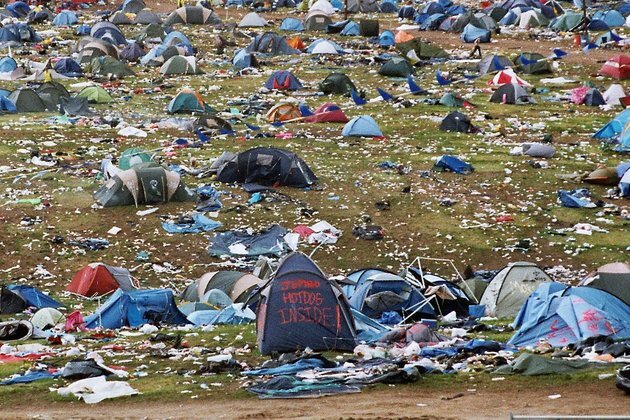 The environmental cost of abandoning your tent at a music festival