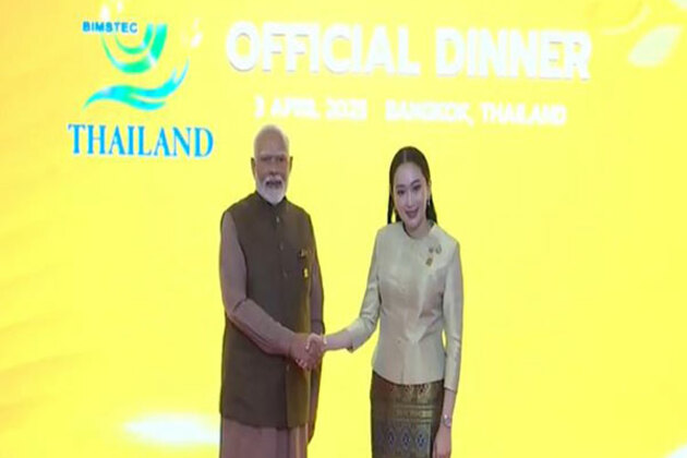 PM Modi attends BIMSTEC dinner in Bangkok