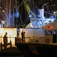 Mexican tall ship strikes Brooklyn Bridge, snapping masts, killing 2 crew members