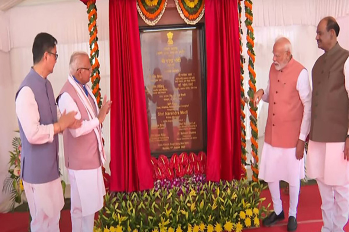 Delhi: PM Modi inaugurates 184 Type-VII Multi-Storey Flats for Members of Parliament