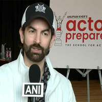 "Anupam Kher sir will always be my Guru...": Neil Nitin Mukesh recalls getting training under 'Saaransh' star at his acting school
