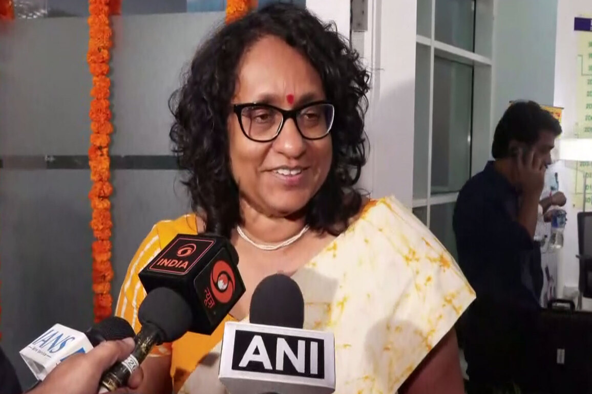 Fishermen's issue "sensitive," says Sri Lankan PM Harini Amarasuriya after meeting PM Modi