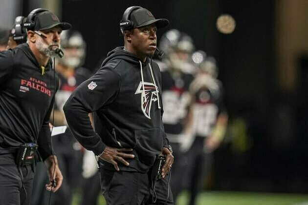 Falcons coach understands angry fans: 'Our job to make them like us'