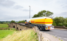 Shell warns of weaker trading and upstream slump in Q2