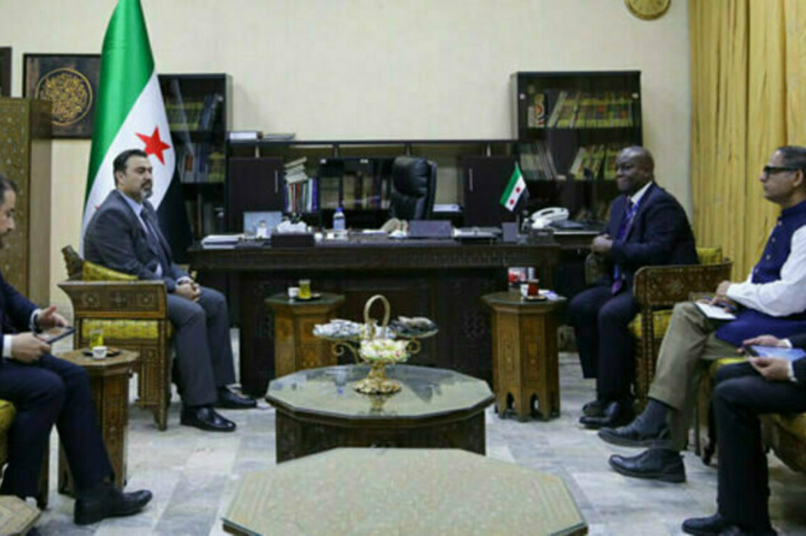 Syria, UNRWA discuss ways of boosting cooperation in education field