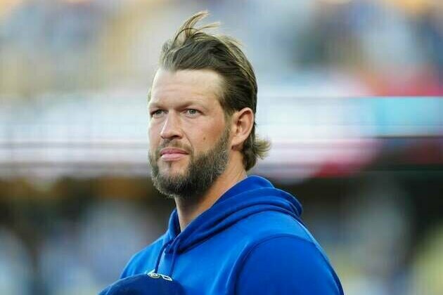 Dodgers' Clayton Kershaw on the cusp of history vs. White Sox