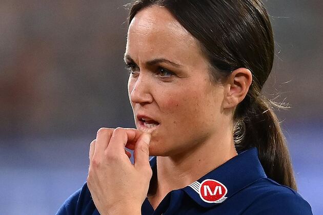 West Coast Eagles sent SOS to AFLW star Daisy Pearce to resurrect shocking men's team