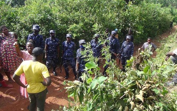 Ab'ebibanja balumbye ababasengula