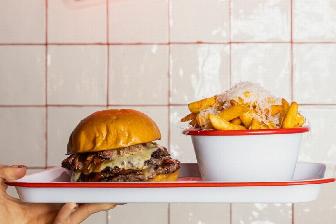 Banbridge looks set to get new gourmet burger joint