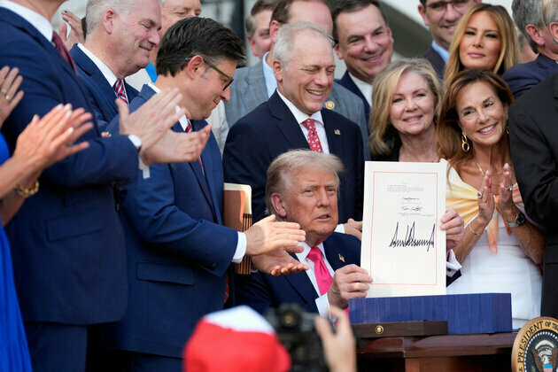 US President signs annual budget law