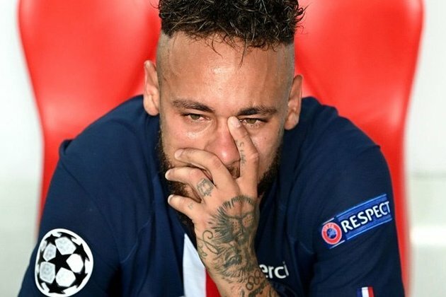 Neymar banned two matches as league opens racism probe
