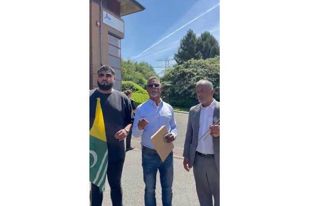 UK: Kashmiri diaspora protests outside Pakistani embassy against rights violations in PoJK
