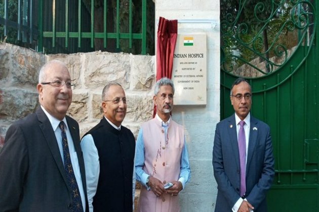 Jaishankar visits Indian hospice in Jerusalem