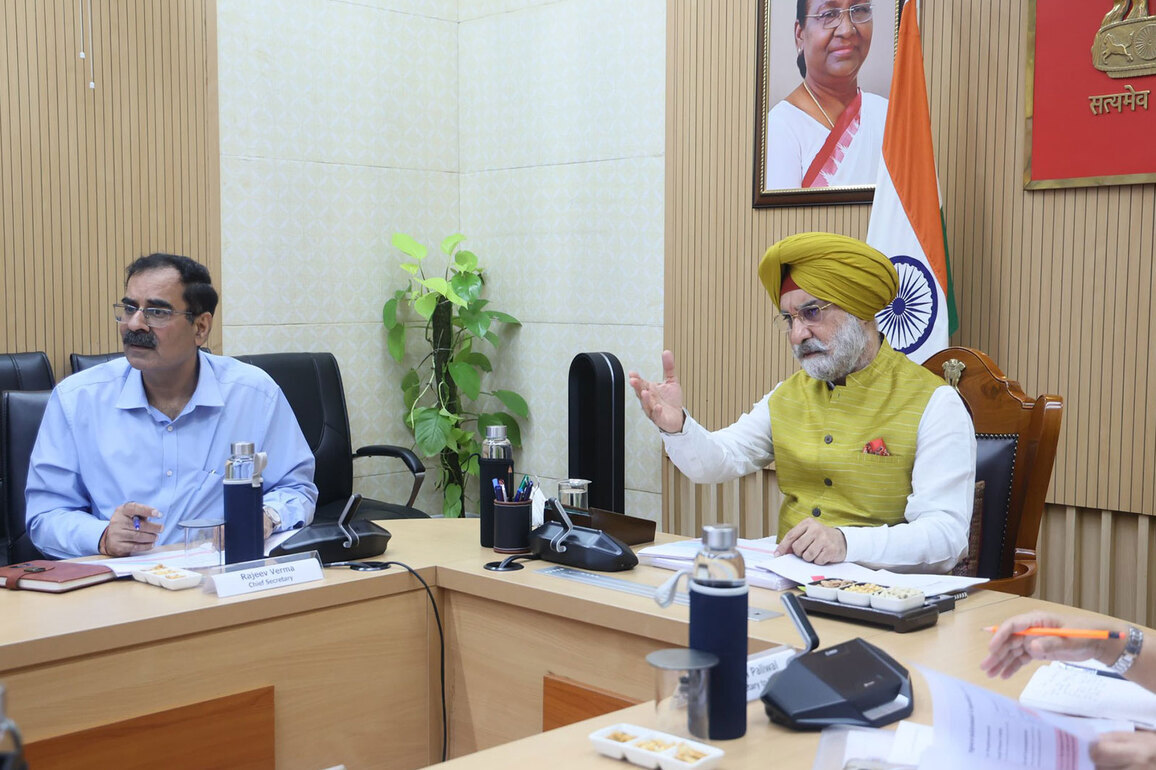 Delhi LG chairs MCD review meeting, seeks strict action plan against illegal constructions