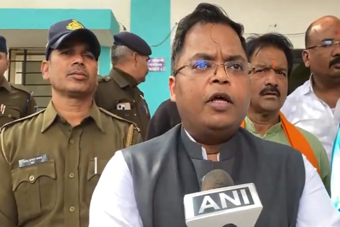 Indore DM, Municipal Corporation Commissioner survey area affected under contaminated water in Indore, 149 admitted to hospitals