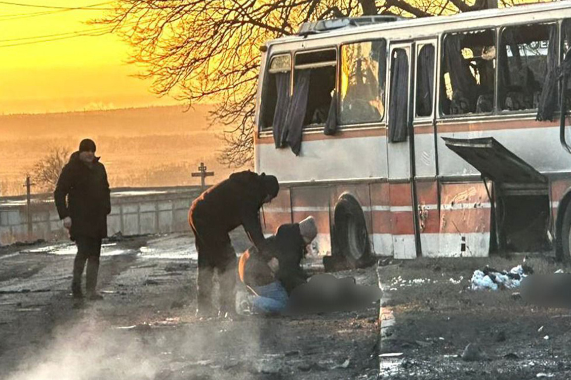 Ukraine: 15 killed, 7 injured as Russian drone hits miners' bus in Pavlohrad, emergency service says