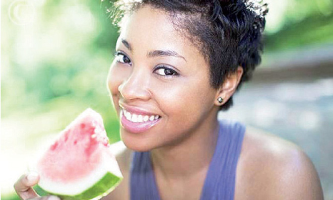 Study uncovers protein that keeps skin youthful Study uncovers protein that keeps skin youthful