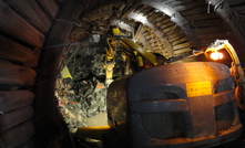  Deep-vein mining requires highly manoeuvrable, highly durable equipment