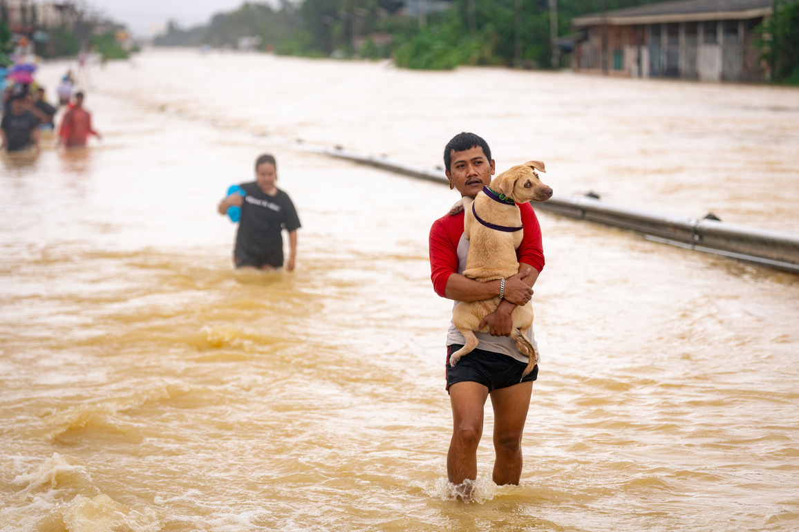 (SpotNews) THAILAND-SONGKHLA-FLOOD-AFTERMATH