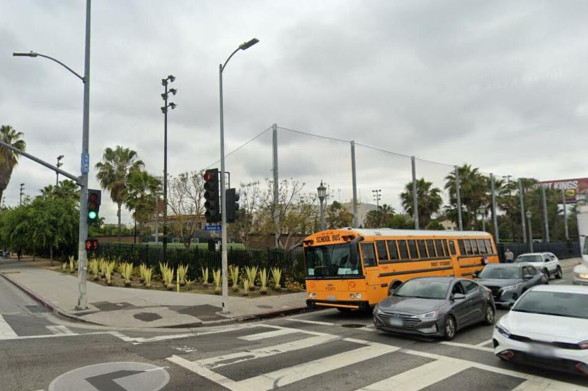 3 are shot near Exposition Park after violent weekend in South L.A.