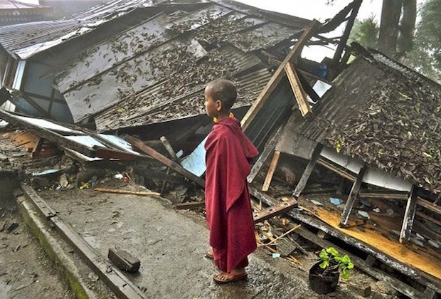 More than 4,000 schools destroyed in Nepal earthquake remain in ruins