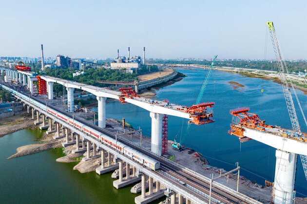 Sabarmati bridge for bullet train project progresses steadily in Ahmedabad