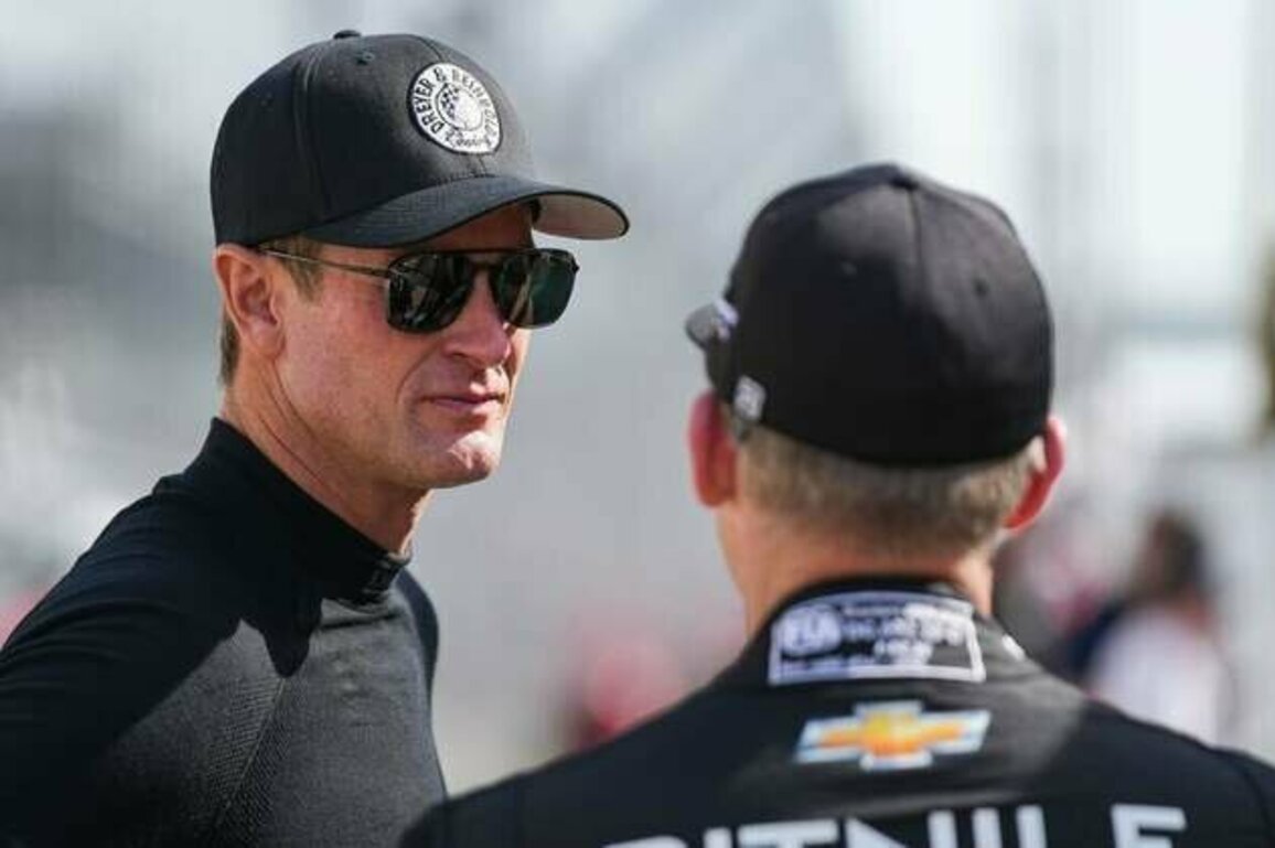 Ryan Hunter-Reay joins Arrow McLaren for 2026 Indy 500