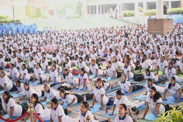 6,000+ perform Bhujangasana, set Asia record as Yoga Mahotsav marks 50-Day countdown to IDY 2026