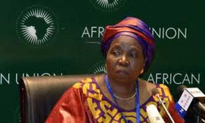 African Union Zuma's gives opposition groups five days to sign Sudan roadmap African Union Zuma's gives opposition groups five days to sign Sudan roadmap