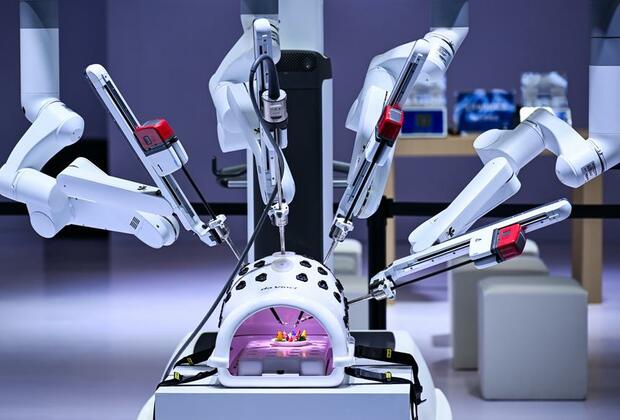 China's medical equipment integrates cutting-edge technologies to drive innovation