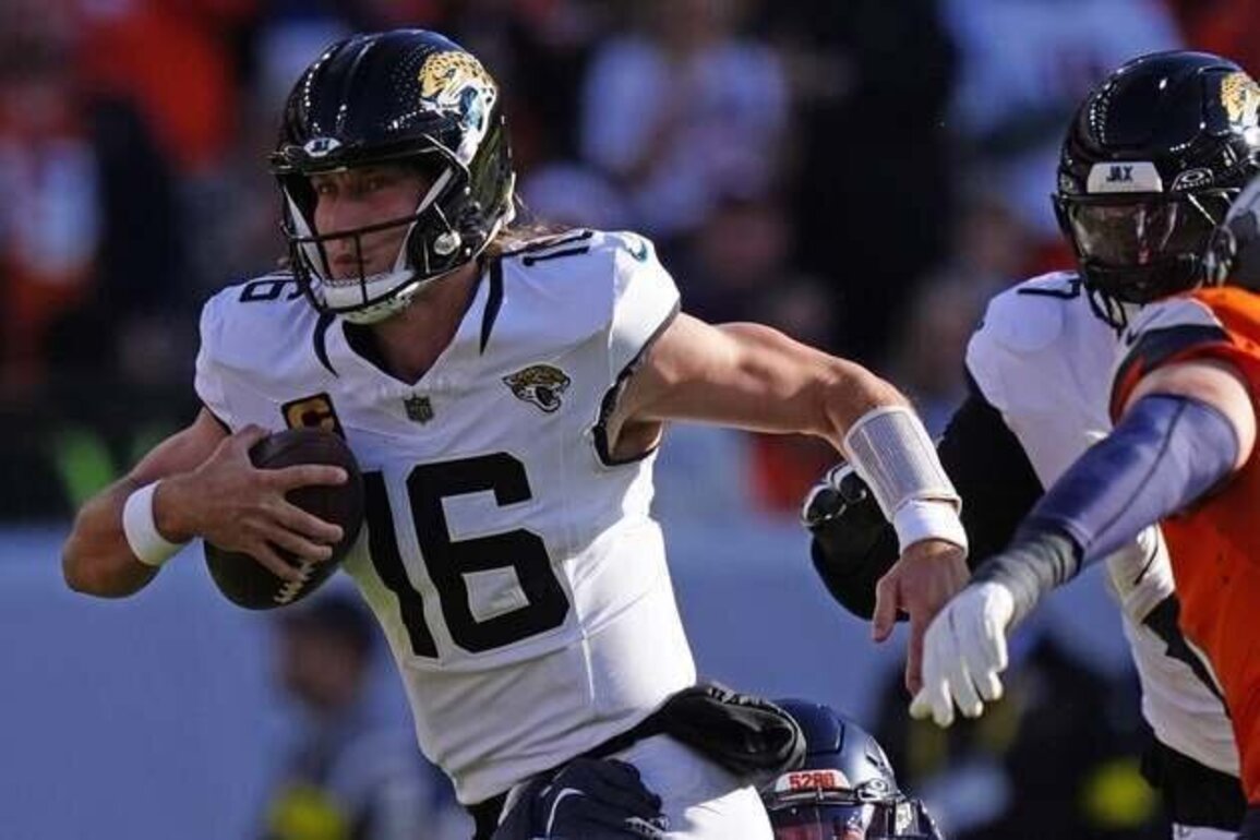 Jaguars blistering, Colts frigid since AFC South rivals' last meeting