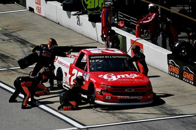 Moffitt gets first win of season in playoff race at Kansas