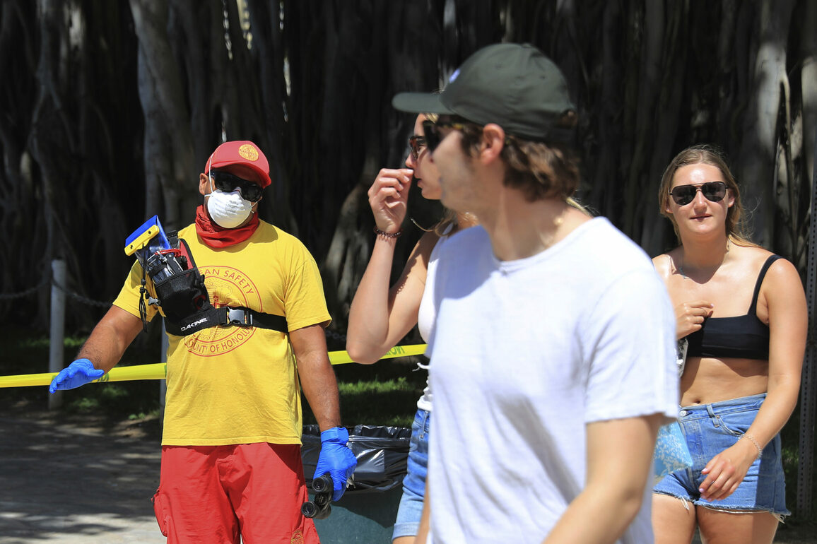 Honolulu Approves Last Big Covid Hazard Payments For City Workers - Honolulu Civil Beat