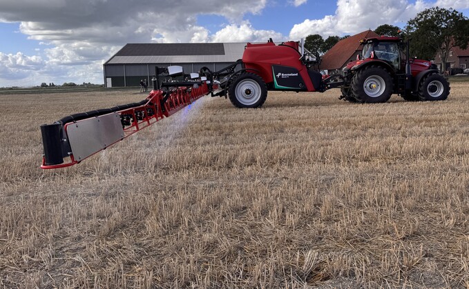 Ixflow pulse width modulation system, on the brands ixtrack T4 sprayer.